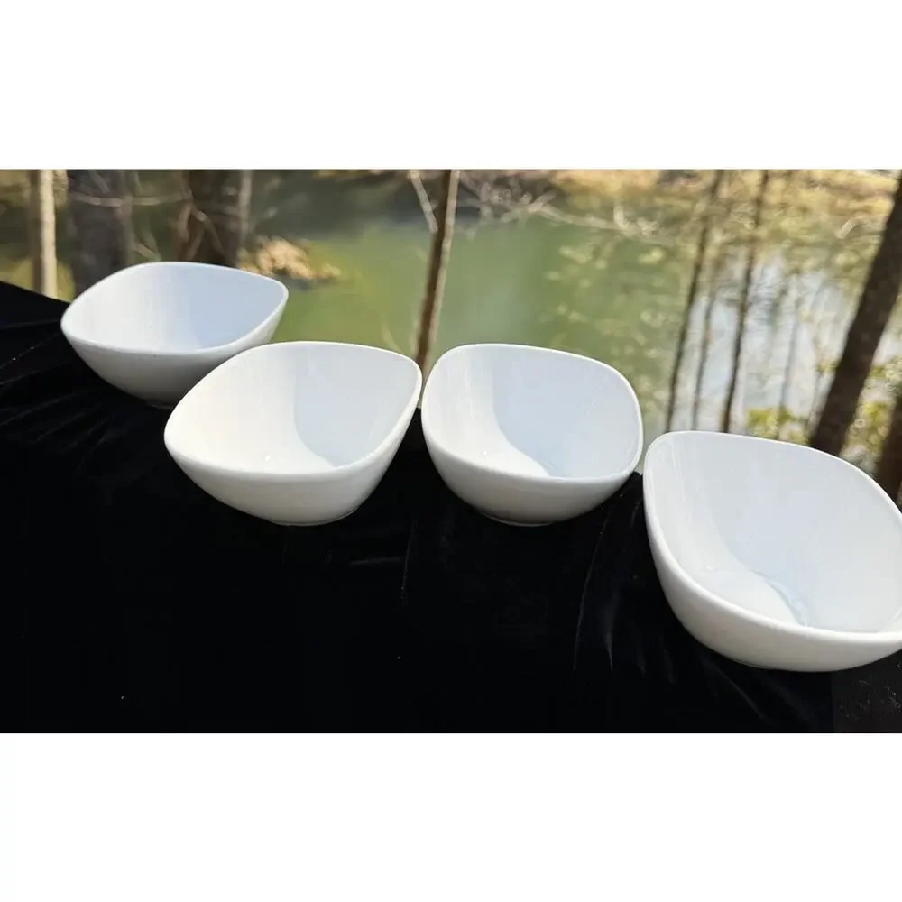 4 New Luminous By Pier 1 White Porcelain Individual Square Snack/Dip Bowl -A21